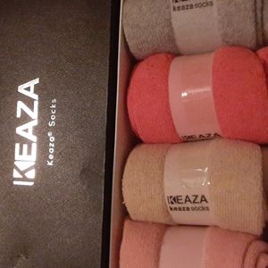 4 pairs of Keaza socks